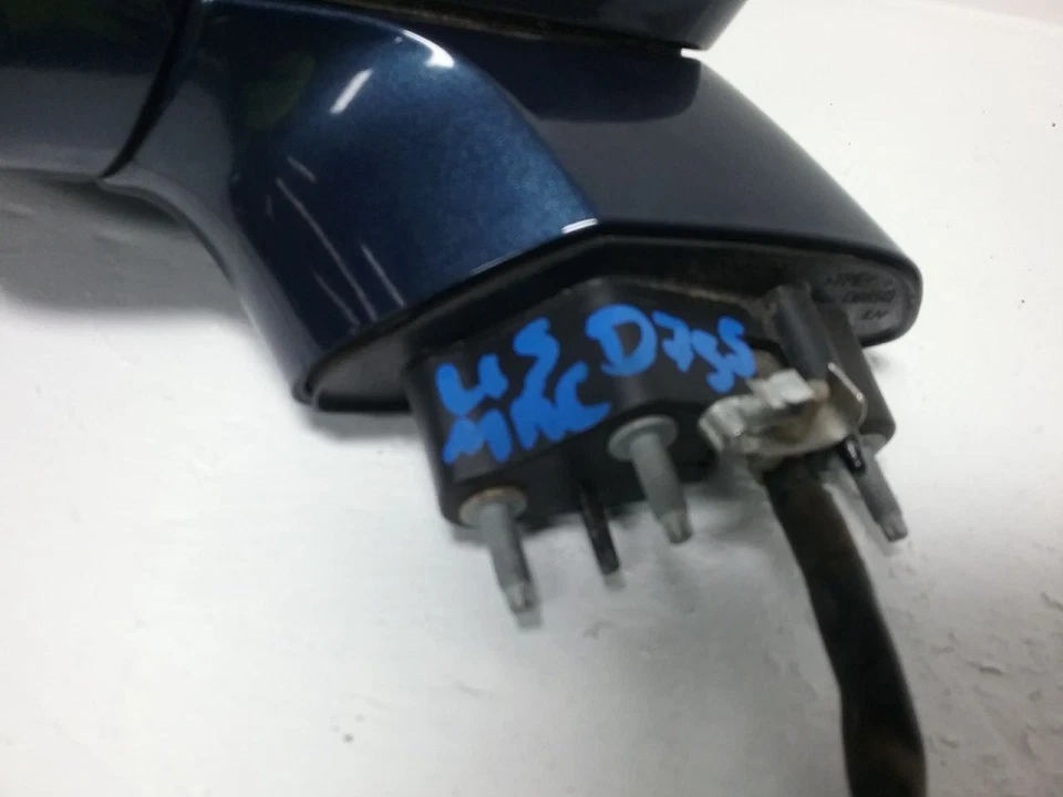 Оригинальные лампы с подогревом памяти для бокового зеркала водителя Lincoln MKC 2016 годов выпуска подходят для моделей 15–19 годов выпуска - Изображение 4 из 4