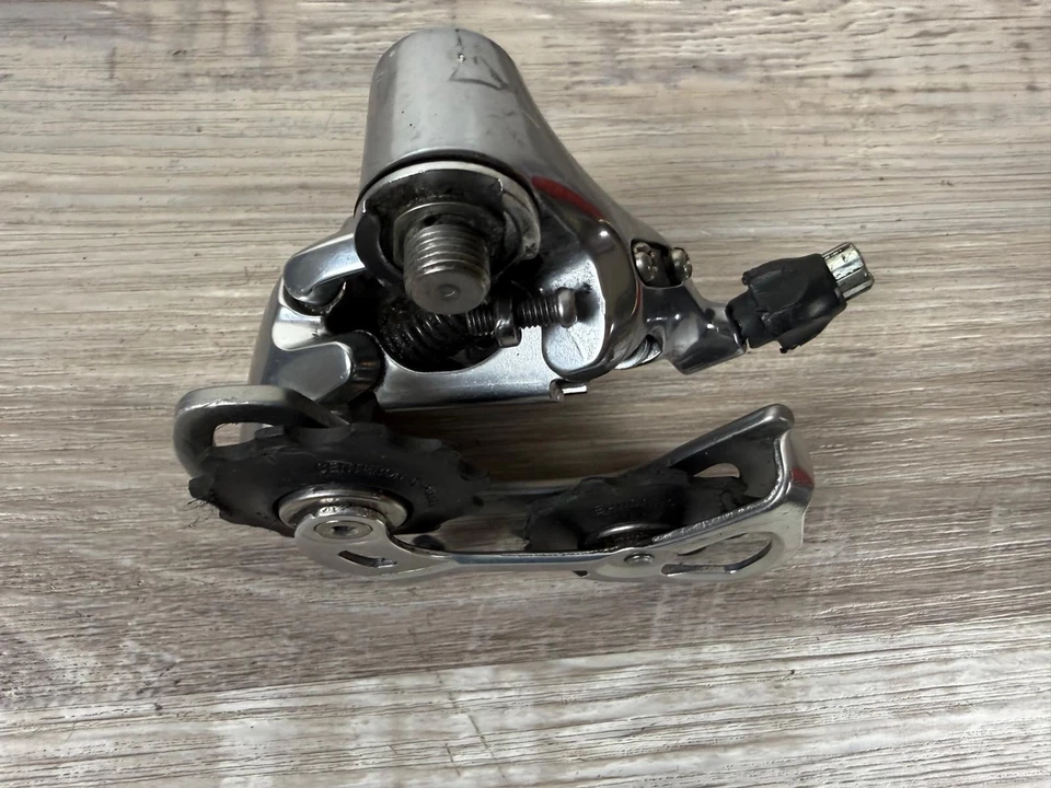 Винтажный задний переключатель с короткой лапкой Shimano 105 RD-5600 9/10 скоростей - Изображение 4 из 4