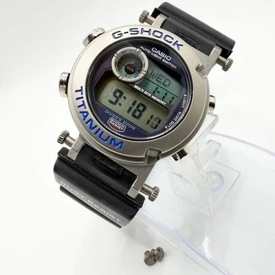 [Working Condition] G-SHOCK DW-9900 Frogman Men's Titanium Watch - Image 1 of 4