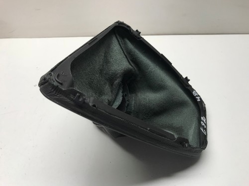 BMW 3 SERIES E92 330d 2007 / 05-11 COUPE MANUAL GEAR LEVER COVER / BLACK LEATHER - Picture 6 of 6