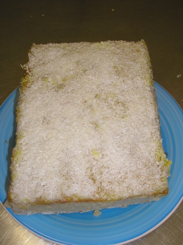 Home Made LEMON & COCONUT SPONGE CAKES x2 Free Postage Family bakery Shop - Picture 2 of 2