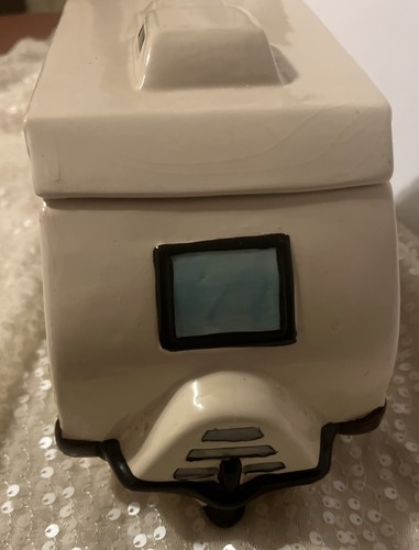 Travel Trailer Cookie Jar Wilcor Camper RV Gift NIB MINT Motorhome Accessory - Picture 4 of 8