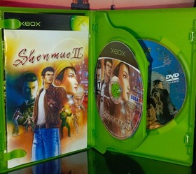 Shenmue (Sega Dreamcast, 1999) & Shenmue 2 Xbox w/manual book, disc clean