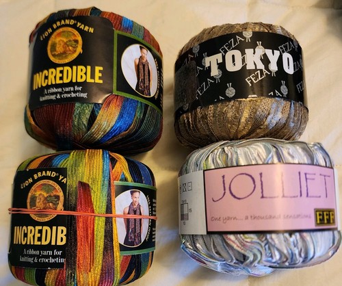 LOT OF 4 RIBBON YARN 1- FFF Jolliet Ruffled 1- FEZA Tokyo 2- LION Incredible