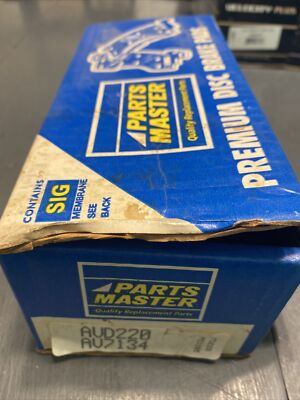 AVD220 AV7134 Parts Master Semi-Metallic Disc Brake Pads