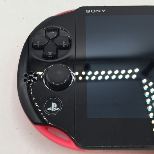 【Excellent】Sony PS Vita PCH-2000 Pink / Black Wi-Fi Model Console only #Den 0408 - Picture 6 of 18