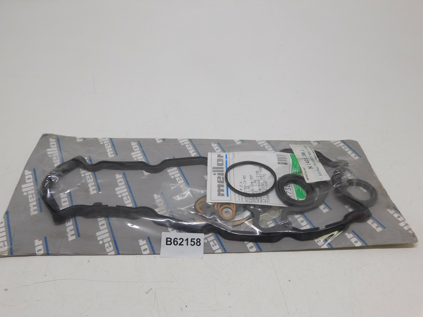 KIT GUARNIZIONI TESTATA CYLINDER HEAD GASKET SET CITROEN VISA XSARA 1421.38.1