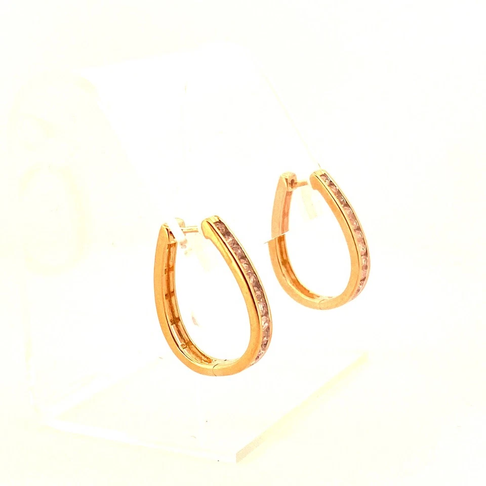 Aros de plata chapados en oro de diamantes Foto 4 de 4