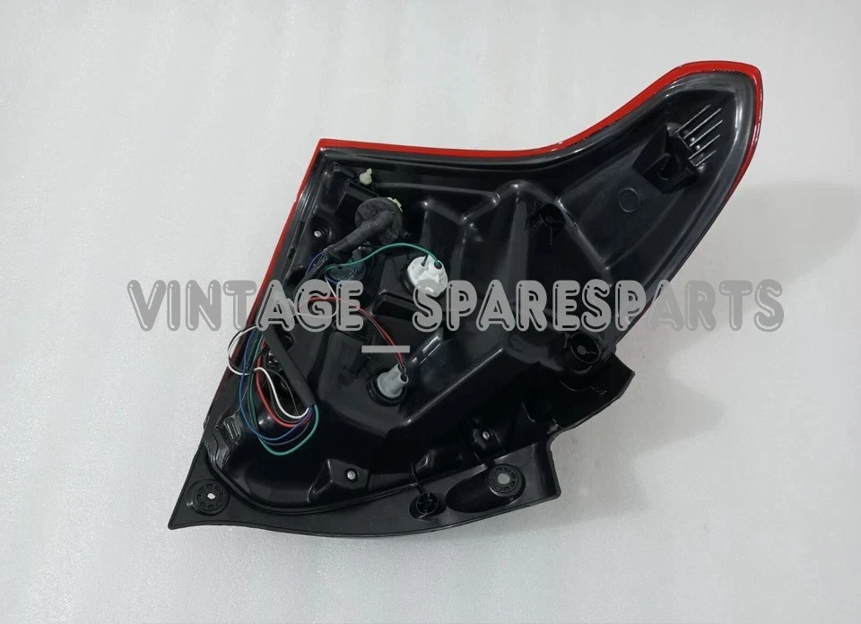 Suzuki Swift Sport 3rd generation Hatchback Right Side Rear Tail Lights Lamps - Image 2 of 4