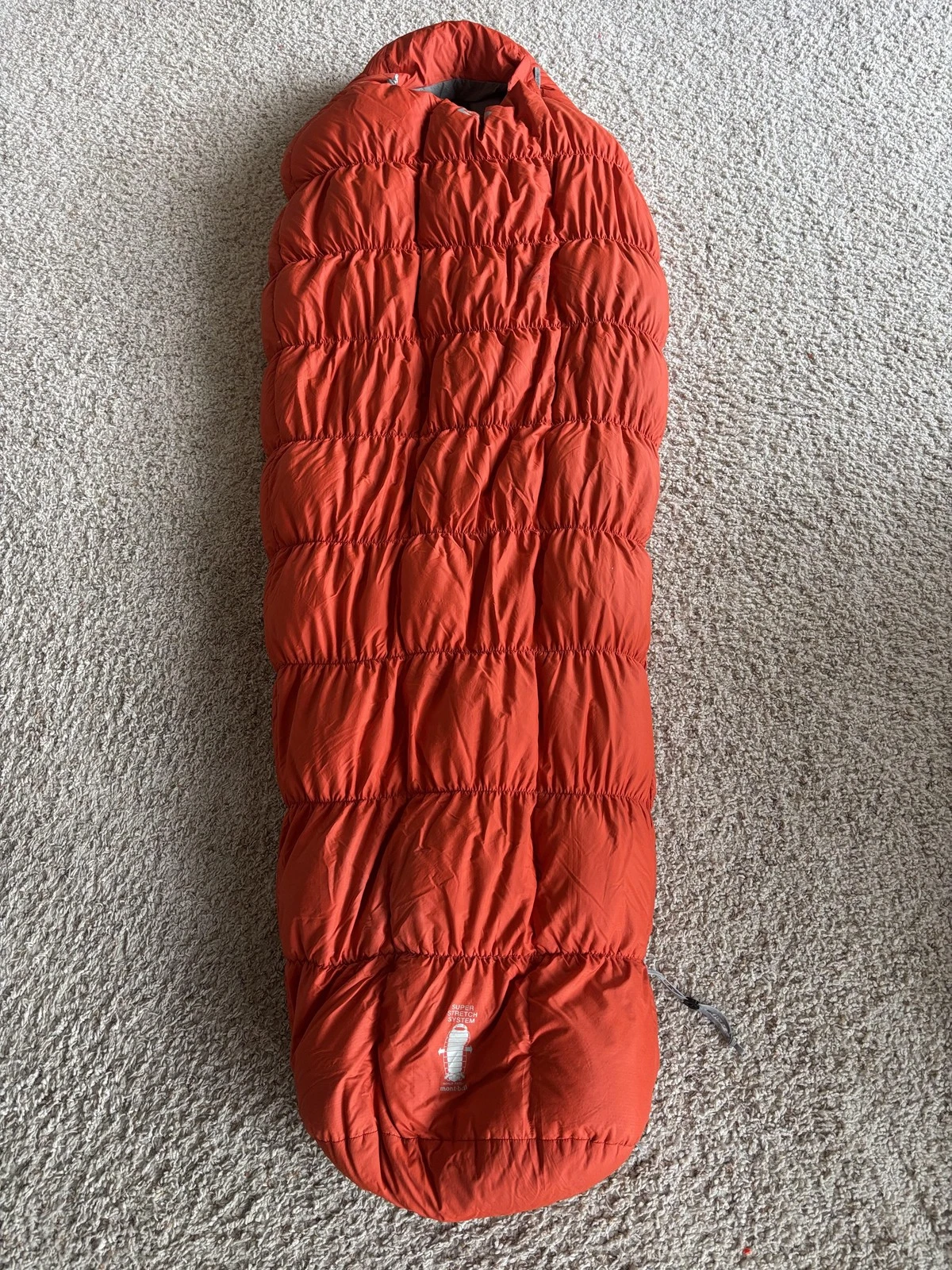 Mont-bell Super Stretch Down Hugger #1 Mummy Sleeping Bag Large Orange 800 Fill
Opens in a new windo