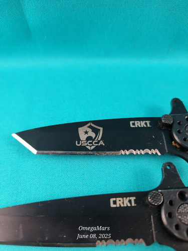 CRKT M16-10KSF Tanto dentado al azar excelentes condiciones - Imagen 5 de 6