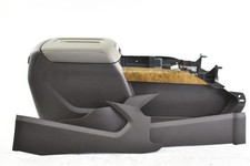 2017-18 Gmc Yukon Xl 1500 Front Armrest Only Denali Wo Refrigerated Console Oem 2017-18 Gmc Yukon Xl 1500 Front Armrest Only Denali Wo Refrigerated Console Oem