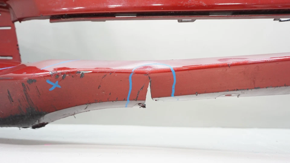 Panel de cubierta del parachoques delantero Cadillac ATS 2015-2018 OEM Foto 3 de 4