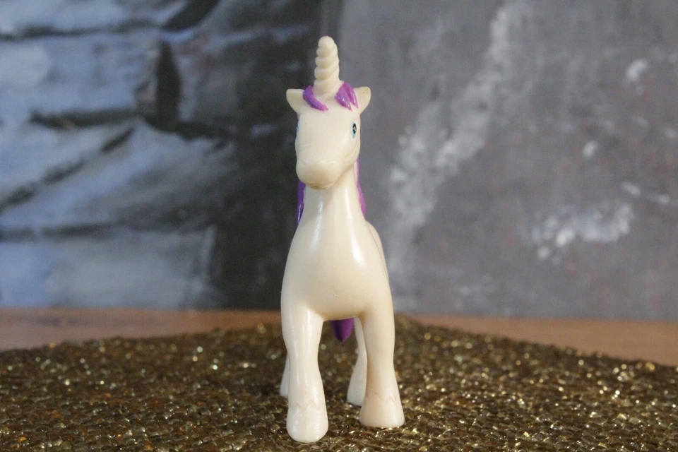 Unicornio Dora la Exploradora Princesa Castillo Mágico PVC Figura 2004 Decoración de Pasteles Foto 3 de 4