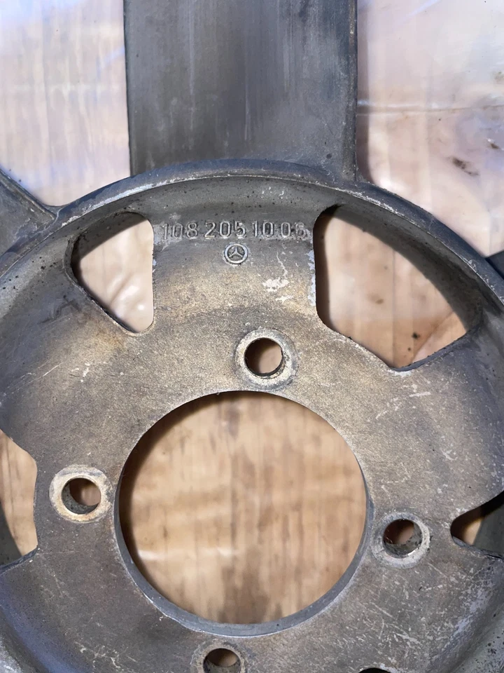 Mercedes-Benz 300D 1977-1985 diésel OEM motor ventilador hoja Foto 3 de 3