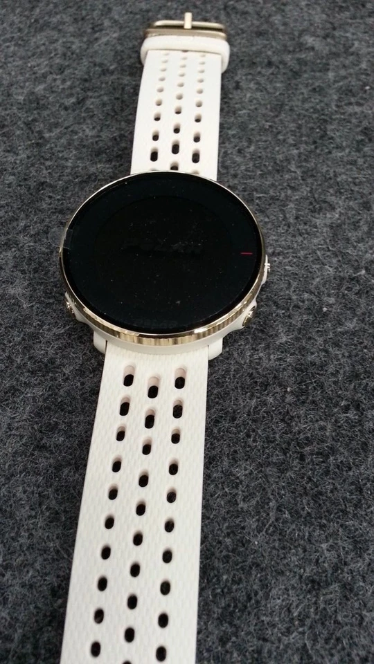 Reloj inteligente multideporte avanzado POLAR Vantage M2 S/L champán Foto 3 de 4