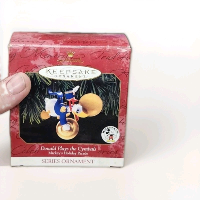 Vintage Hallmark Keepsake Disney 1999 "Donald Plays the Cymbals" Series Ornament