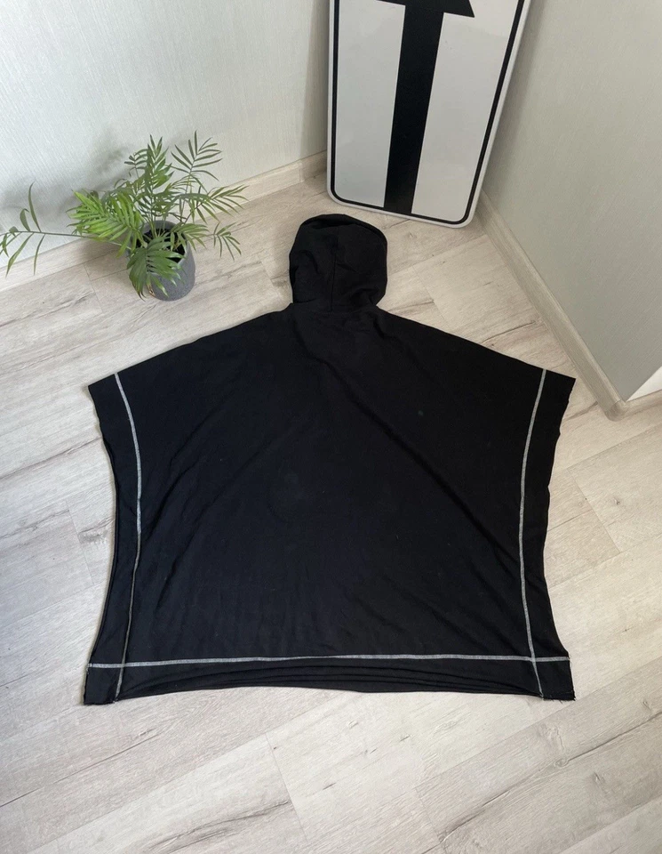 Poncho Killstar Tripp Nyc Sudadera con Capucha Grande Gótico Asimétrico Y2k Unisex Avantgar Foto 2 de 4