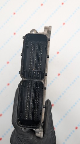 Used 2018 Kia Bosch MEDG17.9.8 / 39131-2EYG3 ECU 0261S19844 - Picture 4 of 4