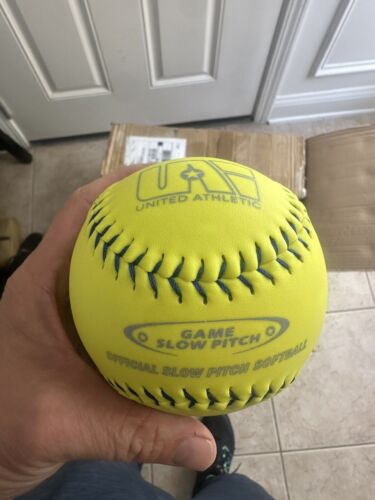 Slow Pitch Softball Home Run Derby Ball STADIUM M 47/450 Compression