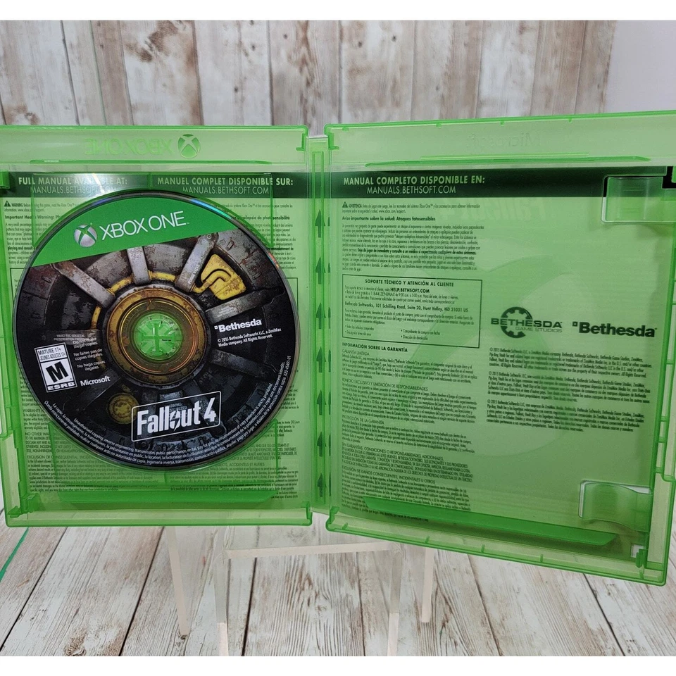Fallout 4 (Pip-Boy Edition) (Xbox One, 2015) - Image 3 of 4