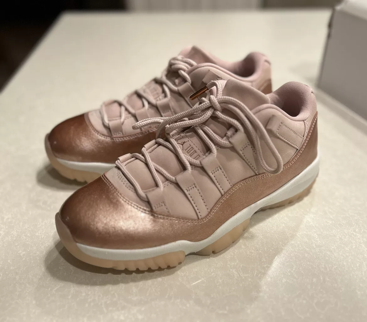 Air Jordan 11 Retro Low Rose Gold