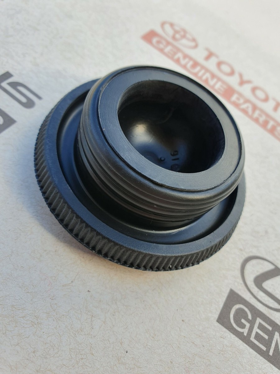 オイルカプセル♡ Oil Filler Cap Genuine Toyota retro Corolla Corona Land