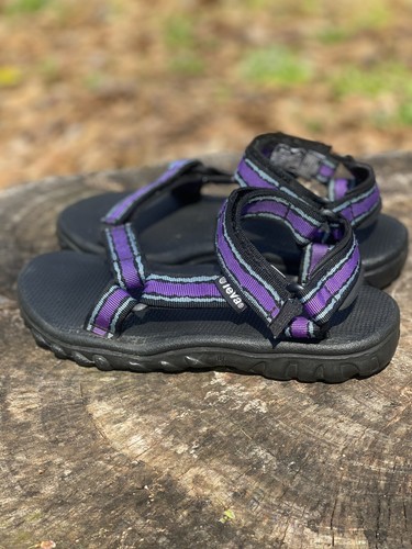 teva vintage sandals