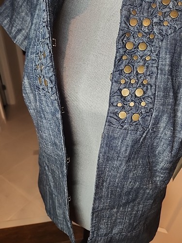 Coldwater Creek Denim Jacket Chambray Shaped Denim Rivet Trim Blu NWT Sz 10 $99 - Picture 17 of 19
