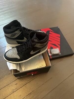 Nike Air Jordan 1 Retro High Shadow Size 11 555088-013 OG Black Grey