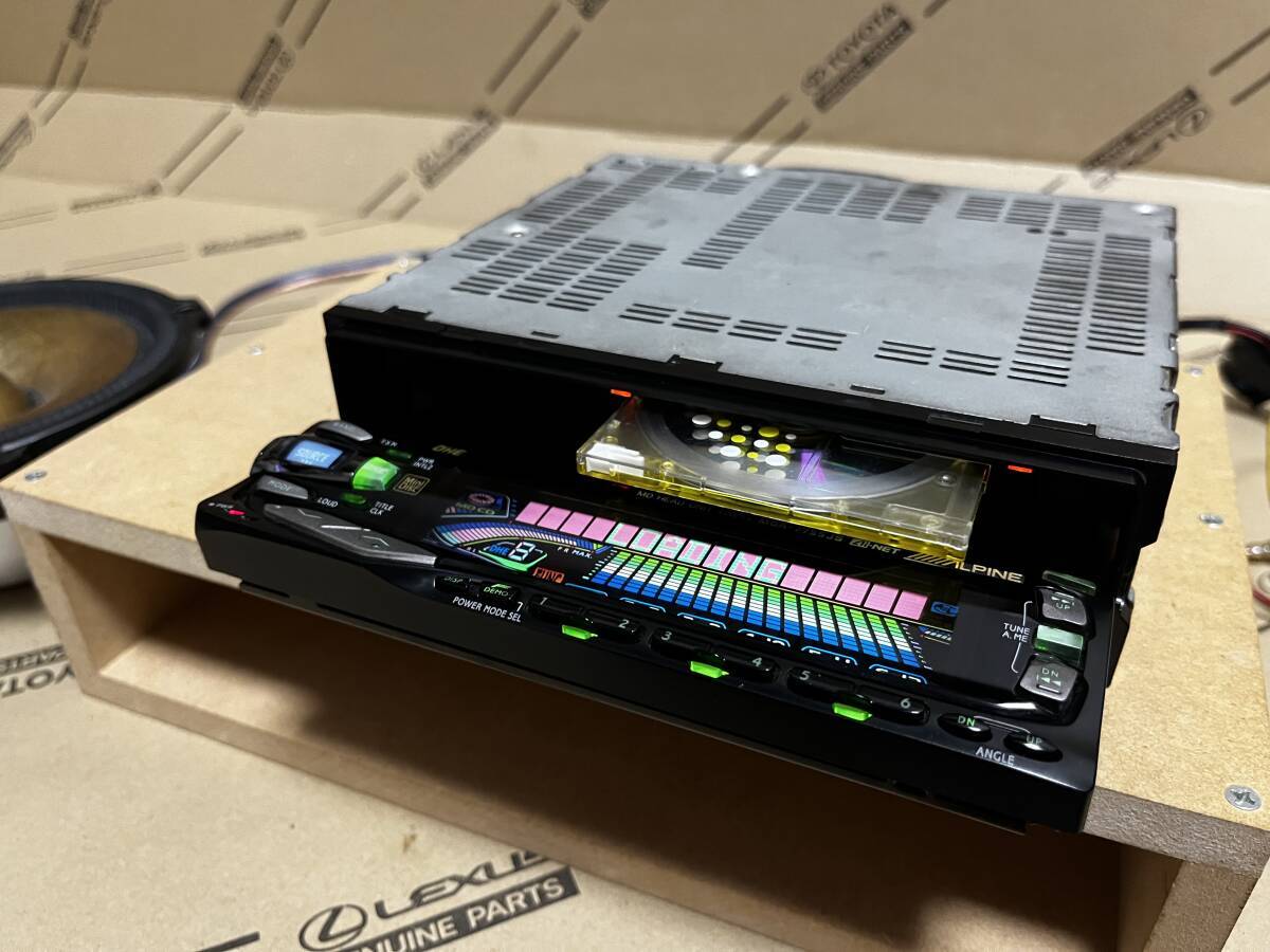 ALPINE MDA-7755JS 1Din Car Audio MD Player Sound Output
