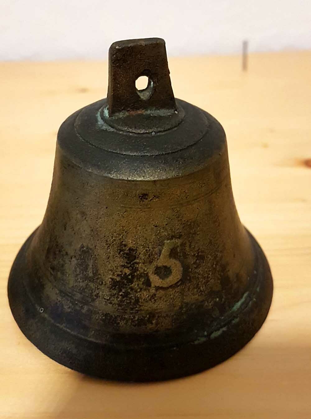 2x Kuhglocke Antik Glocke Schelle Kuh Gasthaus Stube Alpen Alps 2x-kuhglocke-antik-glocke-schelle-kuh-gasthaus-stube-alpen-alps