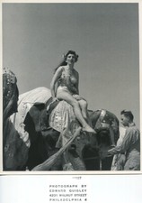 A Piedi Nudi Donna Circo Acrobat Elefanti Istantanea Vintage Foto Edward Quigley