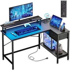 Office Table Reversible Computer Desk L Shaped Gaming Desk w/ Hook & LED Lights