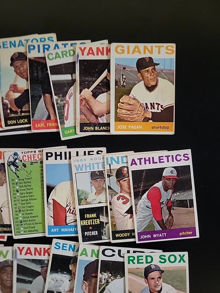 1964 Topps Baseball Cards - 36 Card Lot - Felipe Alou and Jose Pagan - Image 3 of 4
