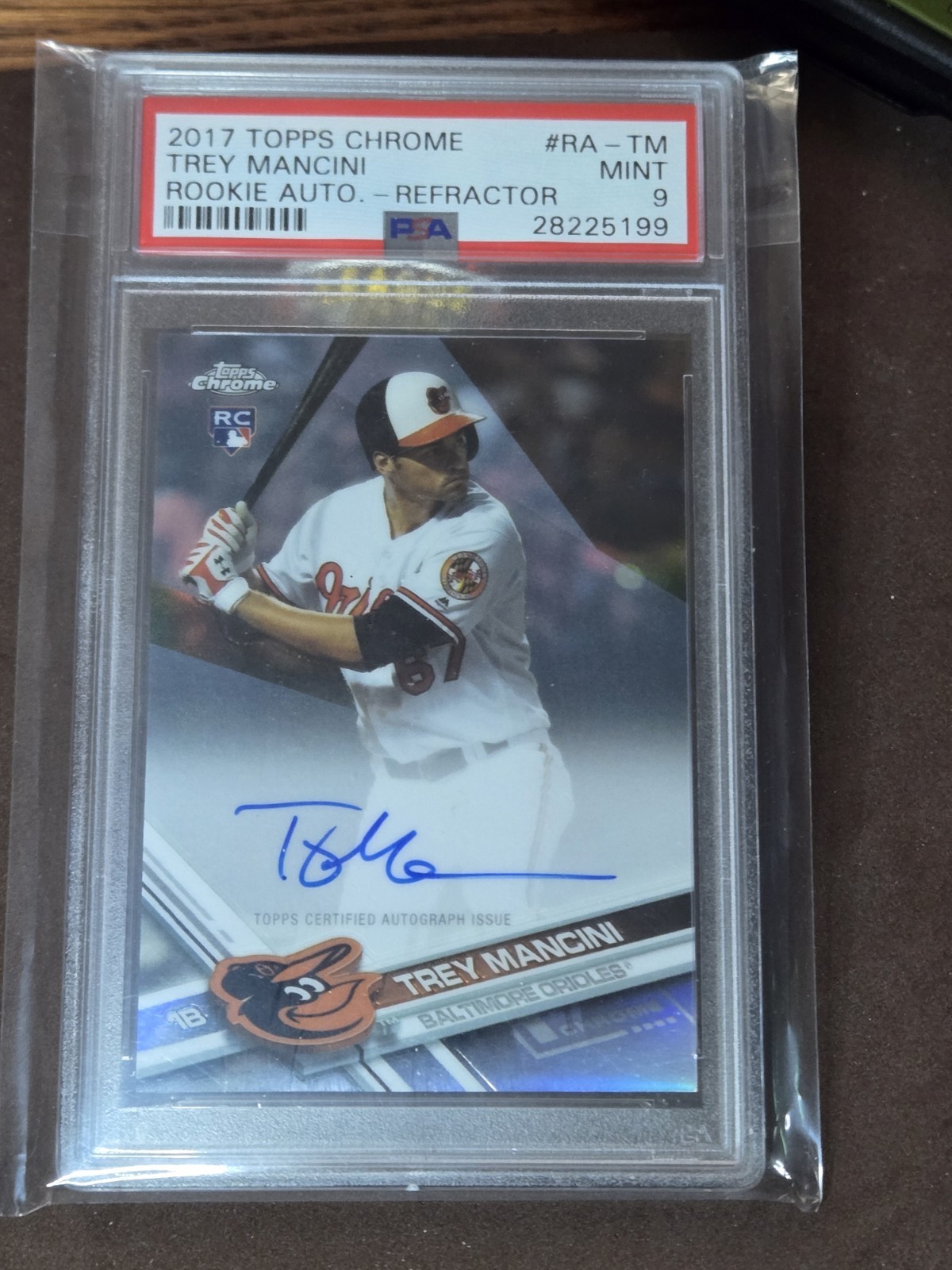 2017 Topps Chrome -Rookie Autographs Trey Mancini #RA-TM Refractor /499 (AU, RC)