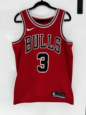 Nike Dwayne Wade Bulls Basketball Jersey Medium Red