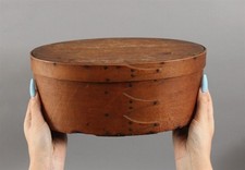 Antique SHAKER Primitive Pantry Box 4-Finger Copper Tack Original Dry Surface NR