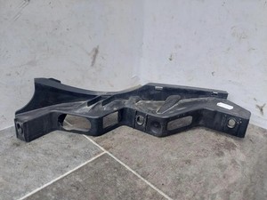 VW PASSAT B6 3C2 Stoßstangenhalter vorne links 3C0807889 2.00 Diesel 31442248