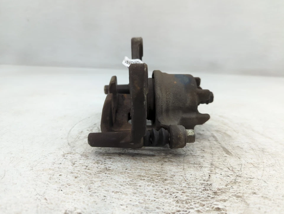 Pinza de freno izquierda conductor delantero Mitsubishi Mirage 2018 VWPUU Foto 3 de 4