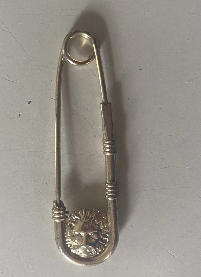 ¡Muy bonito broche dorado prendedor de seguridad Versace Medusa Lion!! Envío Gratis Vintage Foto 2 de 3