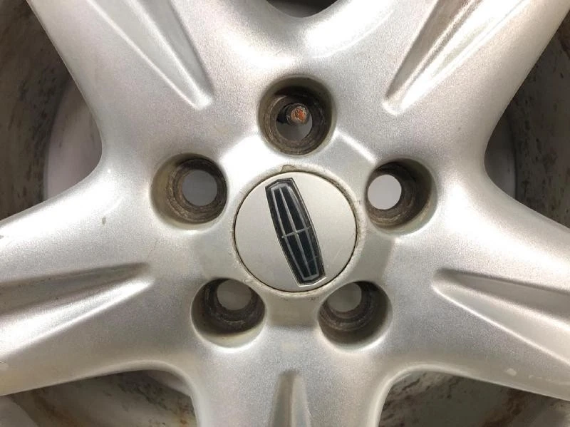 Llanta Lincoln LS 2000-2005 17x7,5" 5 radios 17" gris 5x4,25" 2W4Z1007JA Foto 2 de 4