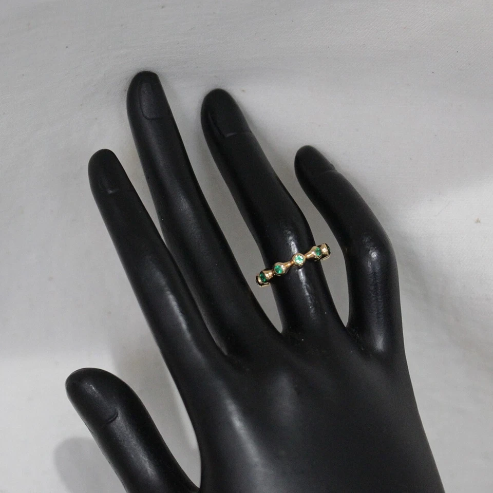 Anillo Círculo Completo Esmeralda Chanel Oro Amarillo 18K EE. UU. 4 Auténtico 5479A Foto 2 de 4