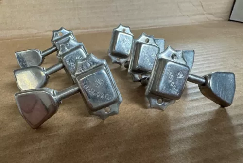 Gibson Vintage 1970's Embossed Flower Tulip Tuners Les Paul 1975 1976 1977 1978