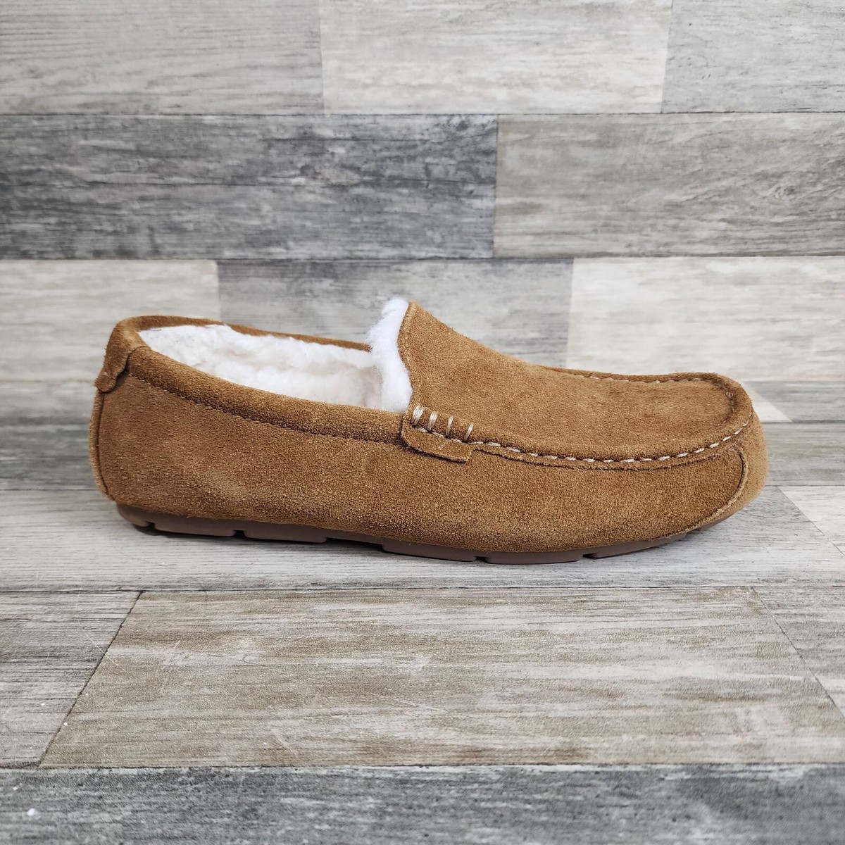 UGG ルームシューズ、スリッパ、モカシン レディース ルームシューズ