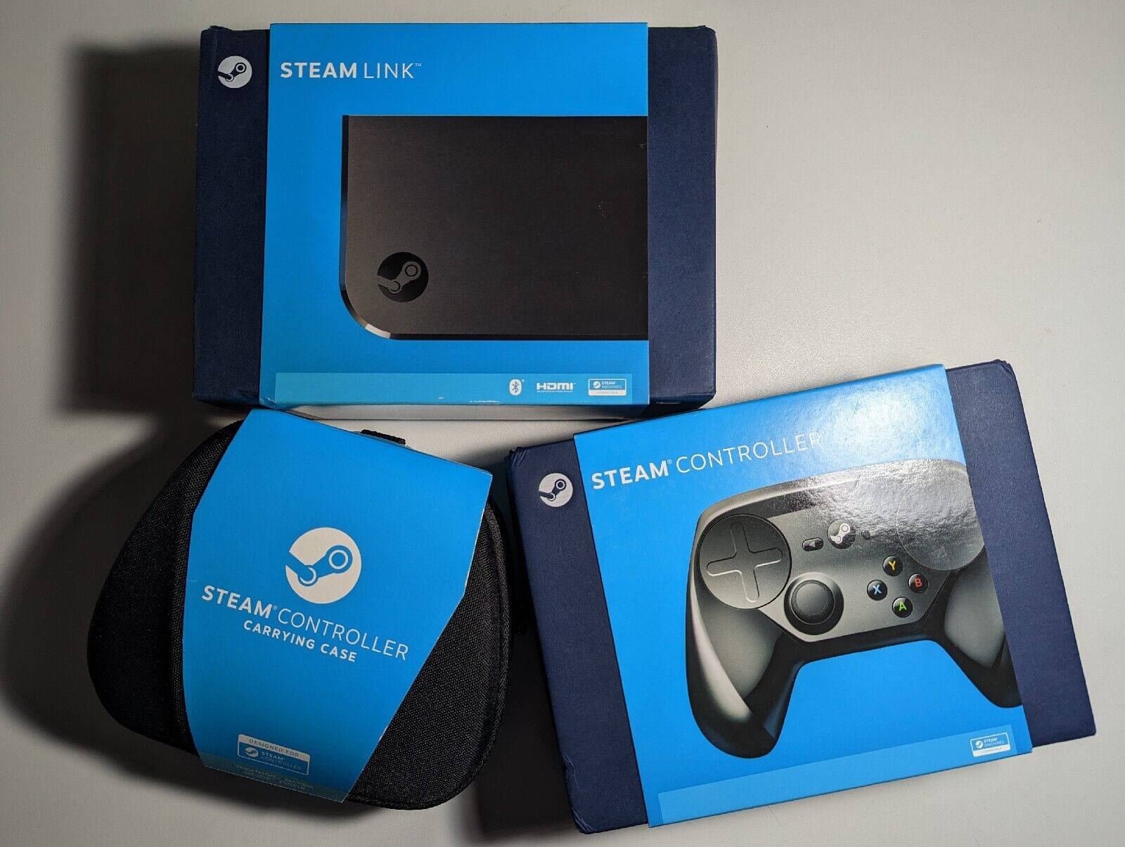 Steam Link, Model: V000694-XX, PC / Computer & Electronics: :  Computers & Accessories