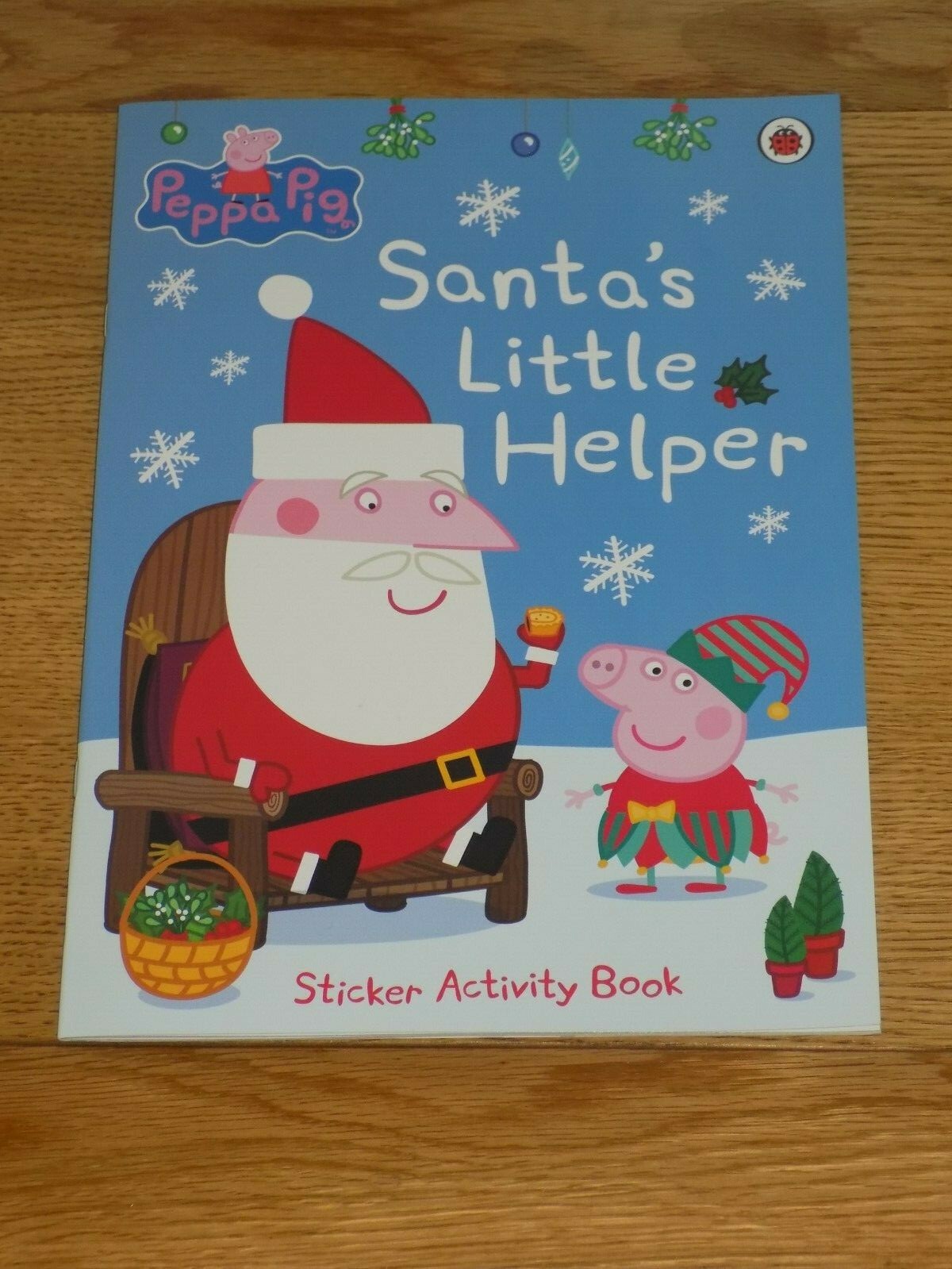 Ladybird - Peppa Pig Sticker Activity Book - Santas Little Helper - BRAND NEW