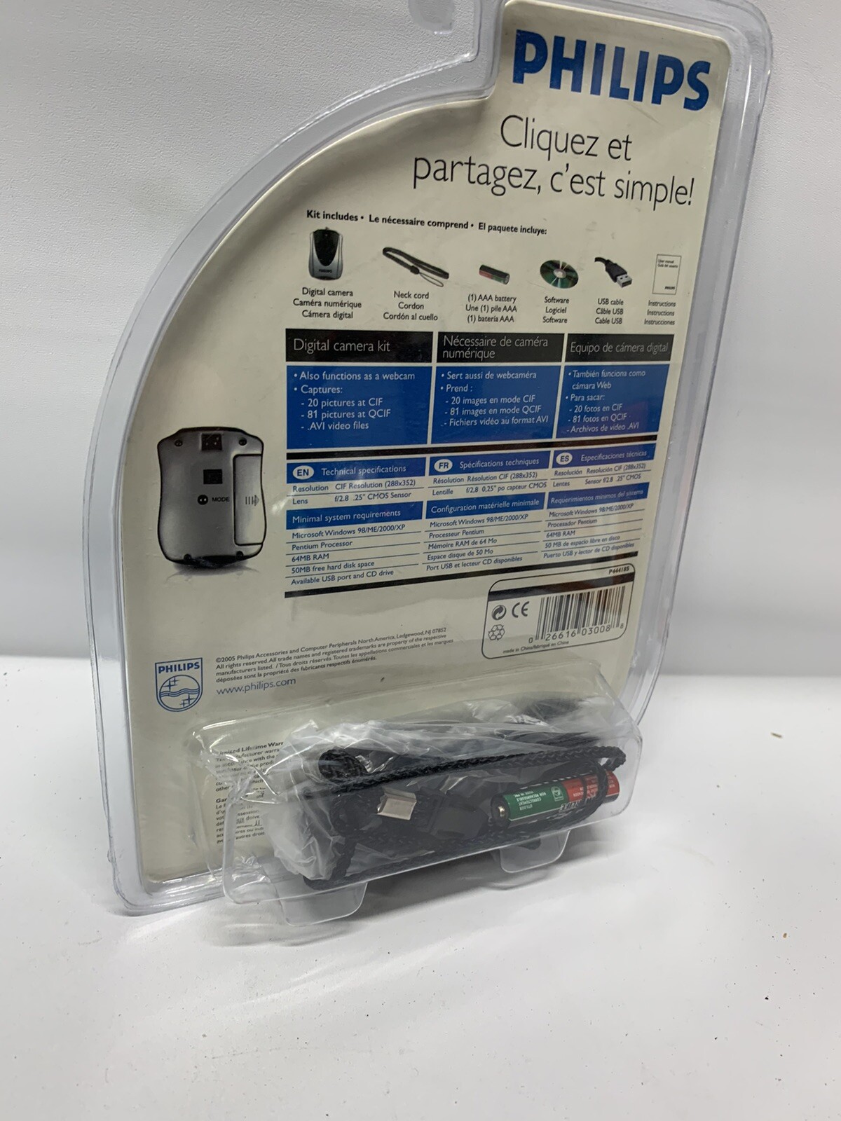 NEW! Philips Simply Snap & Share Keychain Digital Camera Kit P44418S