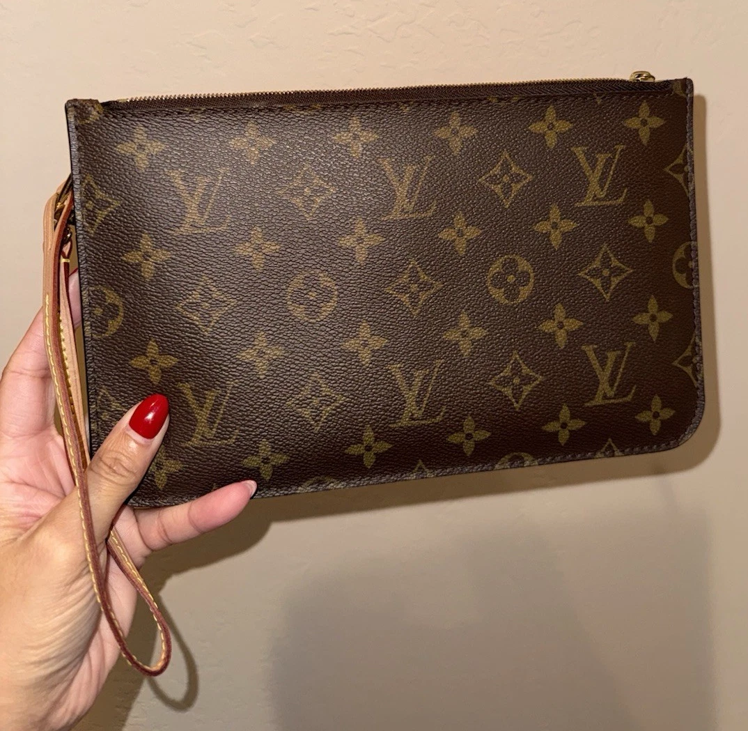 Louis Vuitton Pochette Small Clutch Bags & Handbags for Women for