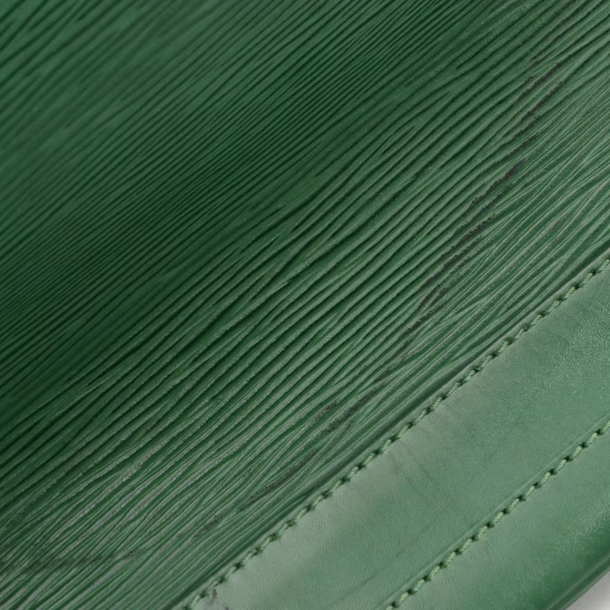 Authentic Louis Vuitton Petit Noé Borneo Green Epi Leather Bucket Bag AR0994 image 7